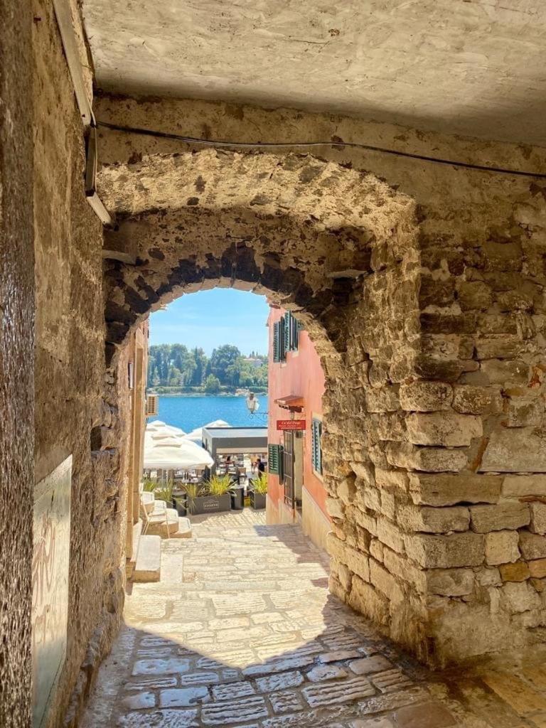 Rooms Da Angelica Old City 2 로비니 외부 사진