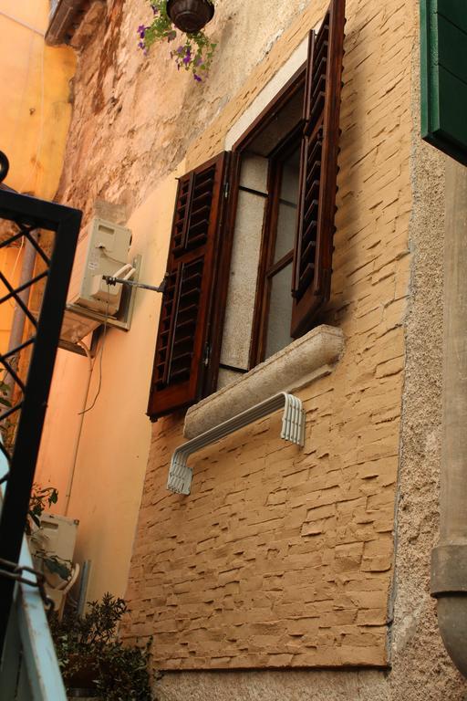 Rooms Da Angelica Old City 2 로비니 외부 사진