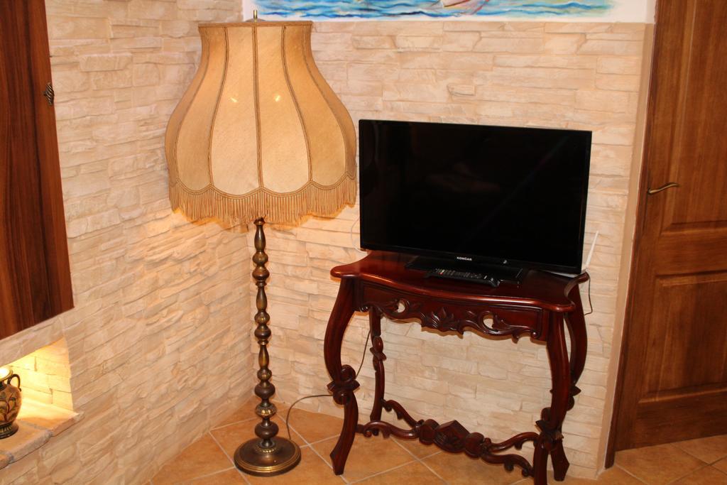 Rooms Da Angelica Old City 2 로비니 외부 사진