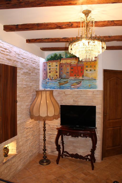 Rooms Da Angelica Old City 2 로비니 외부 사진